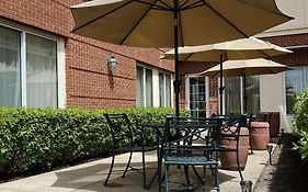 La Quinta By Wyndham Islip - Macarthur Airport